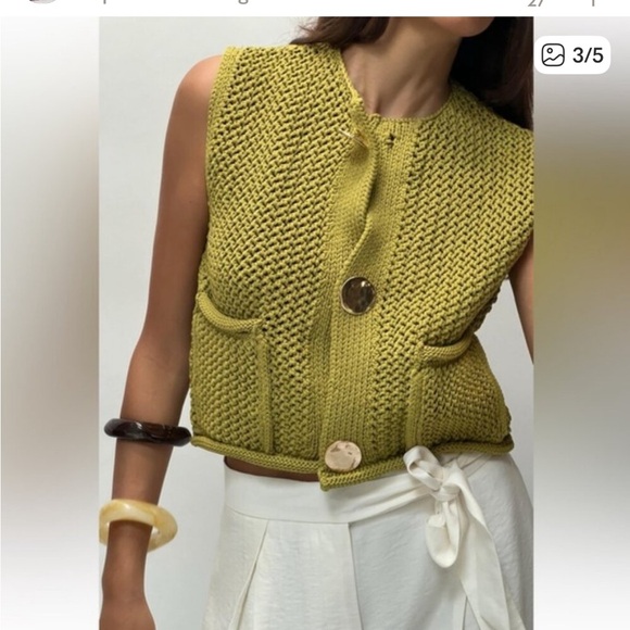 Zara Mustard Knit Vest with Buttons - Picture 3 of 5